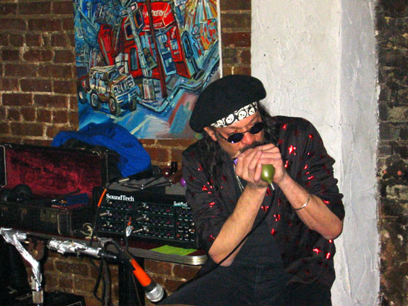 101-0104_IMG