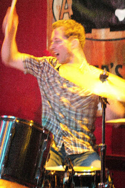 2007_0511GrandeTrash0006