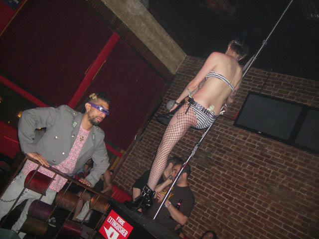 pervs_snitchIMGP1403