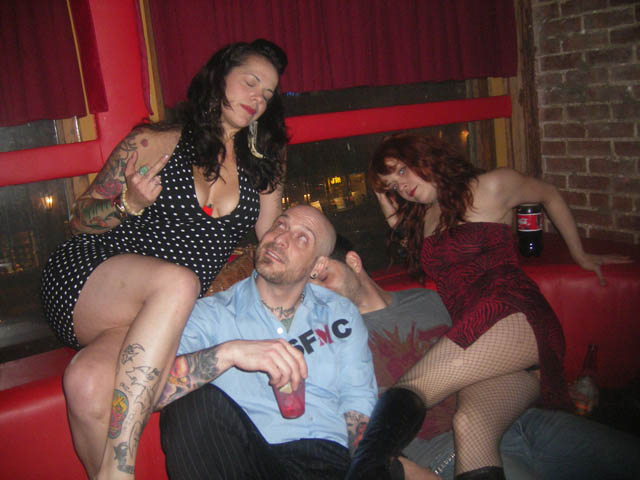 pervs_snitchIMGP1406