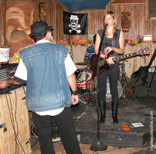 ottos_oct1407_10w
