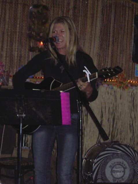 traci-002