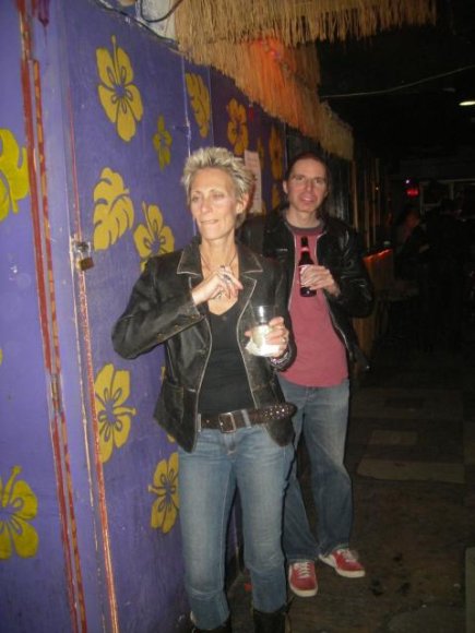 JANIS SHAW & MIKE 1 MUCHACHO