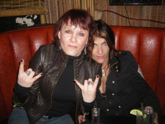 IZABELA & SONDRA
