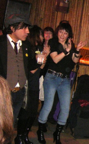 JOFF WILSON & IZABELA