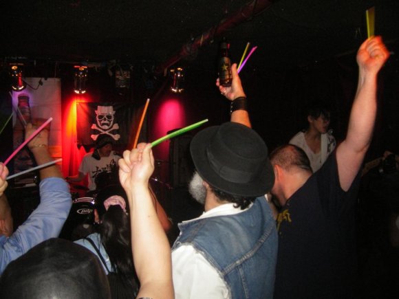 Even Mr. WOOD got a few glow sticks, coutesy of SAPPORO!
