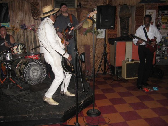 KING B & THE STINGERS/SCHEEBO, BUDDY BOWZER, BEN and JARED.
