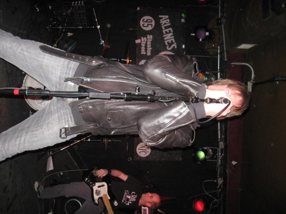 THE BULLYS/JOE