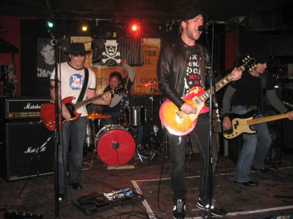 16 SECOND STARE/JIM, CHRIS, TODD and MIGUEL.