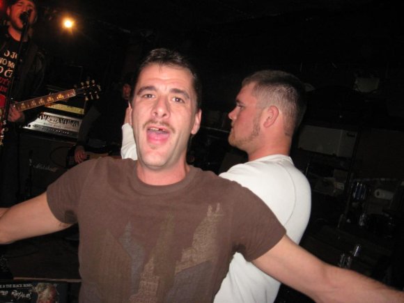 16 SECOND STARE's roadie MIKE and driver ?