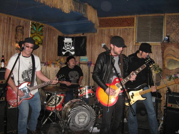 16 SECOND STARE/JIM, CHRIS, TODD and MIGUEL.