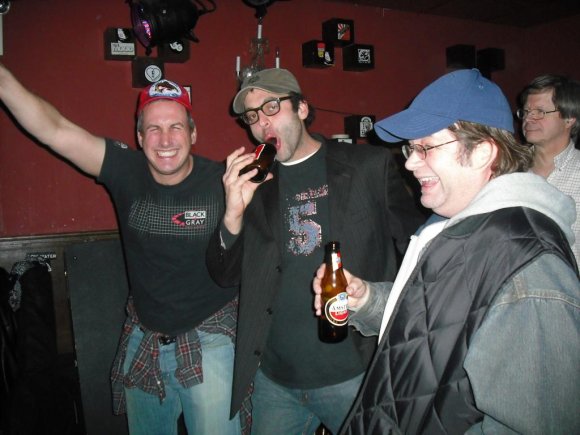 PRINCE HAL (STATUES OF LIBERTY), RICHIE HEAVEN (SPRINKLE GENIES) and TIM (BICYLE DOGS) enjoying the show.