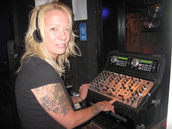 DJ JETTE
