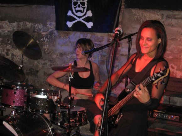 The rhythm section, RAINE and MAR.