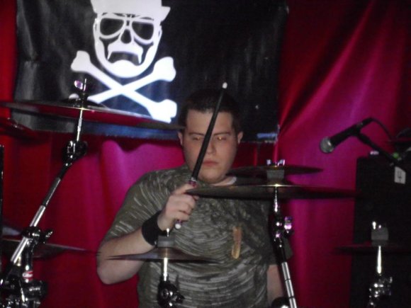ODD MAN IN/MATT