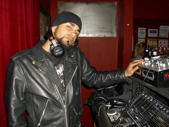 DJ PAT PERVERT