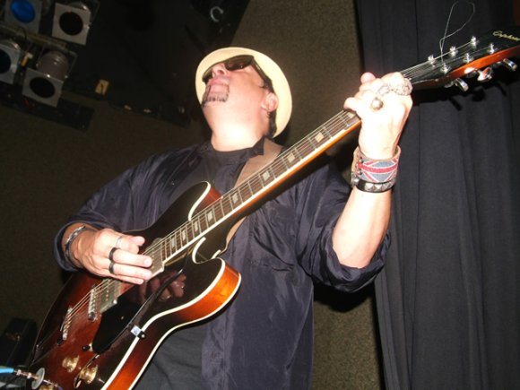 KENN ROWELL