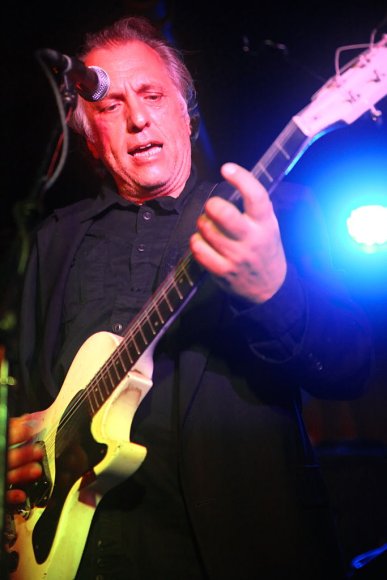 JOE