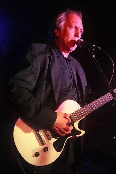 JOE