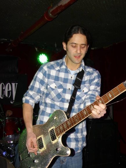 THE VELMAS/MIKE HARVEY