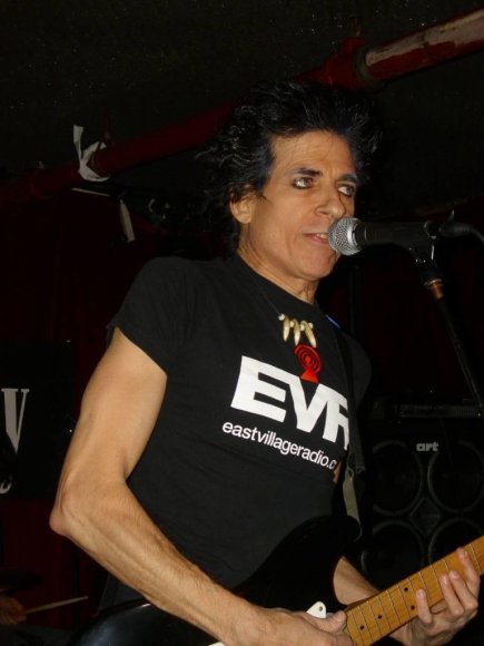 THE UNDEAD/BOBBY STEELE (MISFITS)