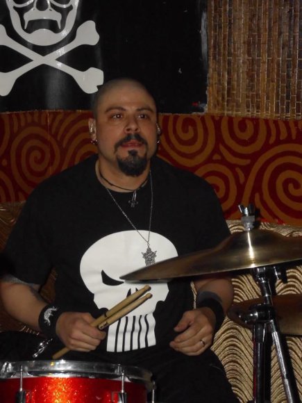 ICONICIDE/JOHN
