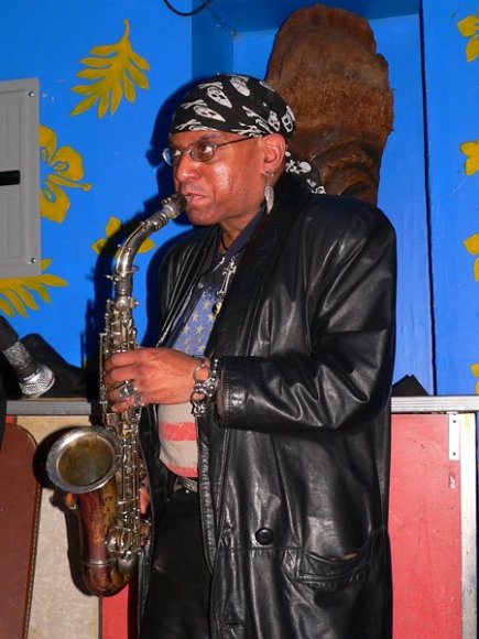 FRANK WOOD & HIS NYC ALL-STARS BAND/CHUCK "RAVEN" HANCOCK (MURPHY's LAW  & ....) with DIRK VERMIN looking on.
