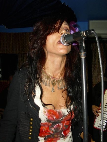 MAD JUANA/KARMEN GUY