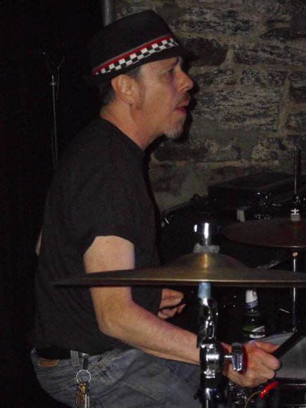 GASS WILD & FRIENDS/MIKE LINN