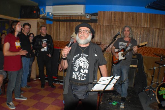 STEVE (LOOSE ROOSTERS), ERIC T. and AERIK VON enjoying FRANK, T. J. and the band!