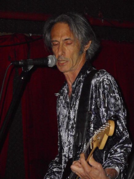 LENNY KAYE at the DELANCEY BAR (where I went that night)!