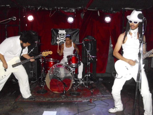 MAMA's DIRTY LIL SECRET/OKI, RAV and DEACON
