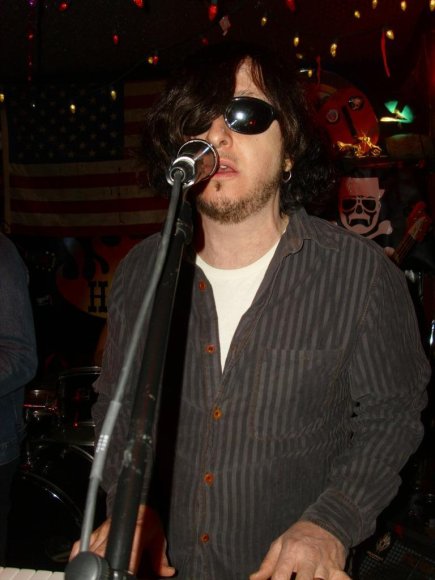 NYE "SOFA KING" WILDE JAM/JOHNNY YOUNG (GIANT FLYING TURTLES)