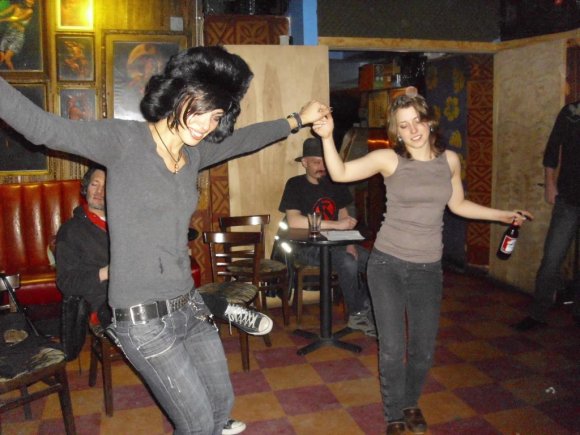 PHIL McAUCK (F. P. TOZ, BAGHDADDIOS) - in the hat - watching the dancing girls!