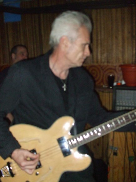 FRANK WOOD & HIS NYC ALL-STARS BAND/KEVIN SHAW (HUDSON DUSTERS, BMTs & ...)