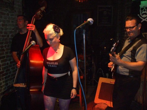 DEBRA DYNAMITE & CRASH GORDON/JEFF, DEBRA, LOU and GORDON