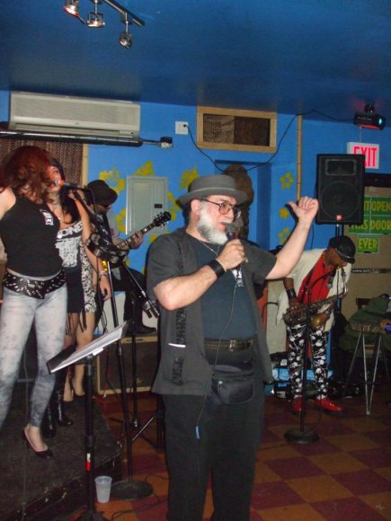 FRANK WOOD & HIS NYC ALL-STARS BAND/CHRISTA, CHEALSEA, KENN, FRANK and RAVEN
