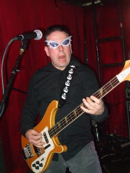 THE CARVELS/SEAN CRUSHER