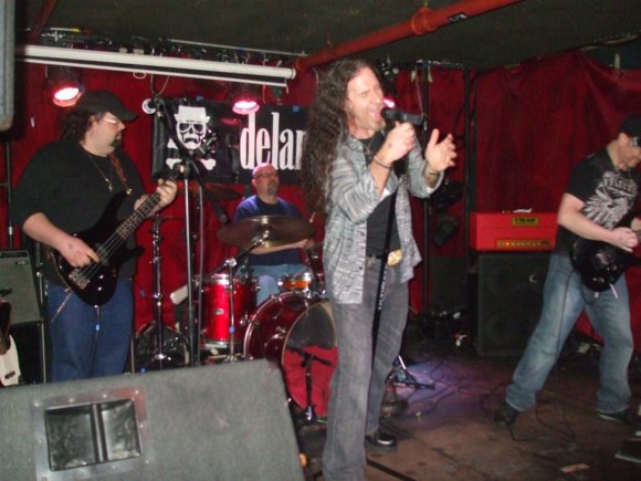 DISTORTED VOICES/ANTHONY, STEVE, CHUCK and TOM