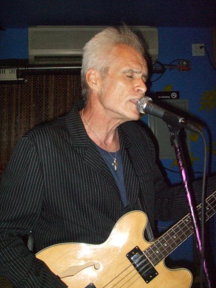 KEVIN SHAW