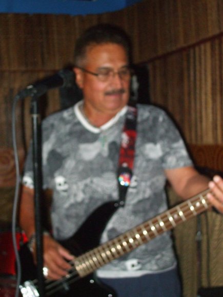 VAL KINZLER & VIBE TRIBE/AUGIE