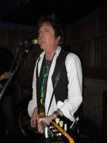 RICKY BYRD