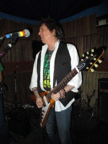 RICKY BYRD