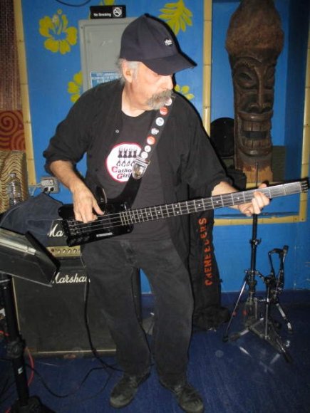 THE CATHOLIC GIRLS/STEVE
