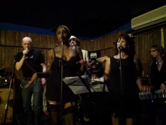 MIKE, CYD, KENN, FRANK, DEANNA and SARAH
