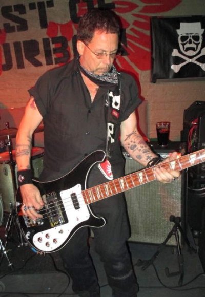 KING BEE & THE STINGERS/CHRISGARI (GINA HARLOT & THE CUTTHROATS and...)