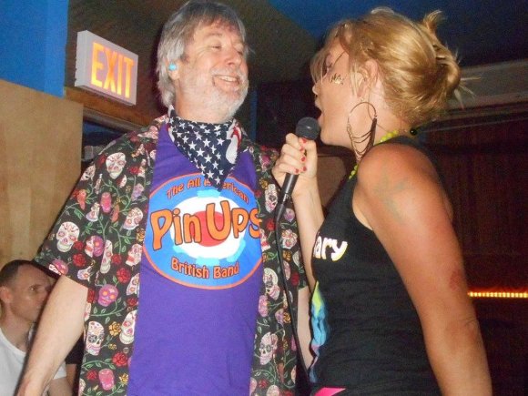 JOHNNY ULTRA looks on as ED is serenaded by EMMA Z.!