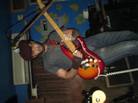 JOHNNY & THE BOOTLEGS/JOHN SANTIAGO aka J. SANTI