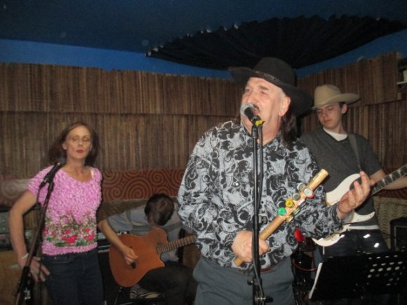 KITTY, STEVIE JOE, JESSE and KASH