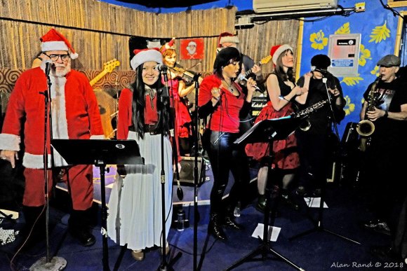 FRANK, RIYO, SUSAN, TRACI, STU, CHRISTA, ROBERT and DANNY RAY